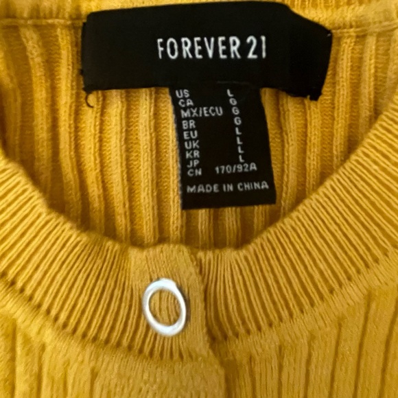 Forever 21 Sweater - Picture 8 of 8